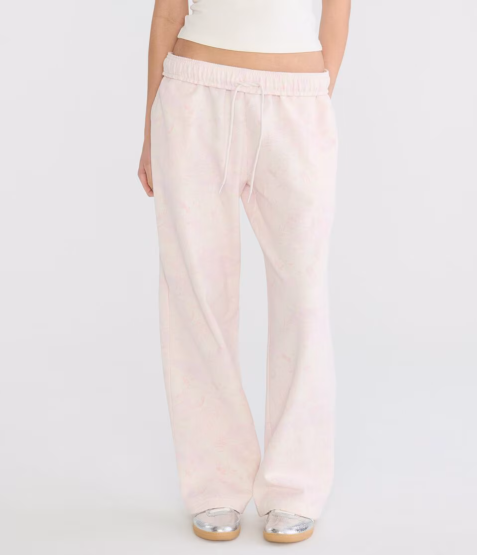 Cloud Soft Tropical Floral Mid-Rise Straight Leg Sweatpants